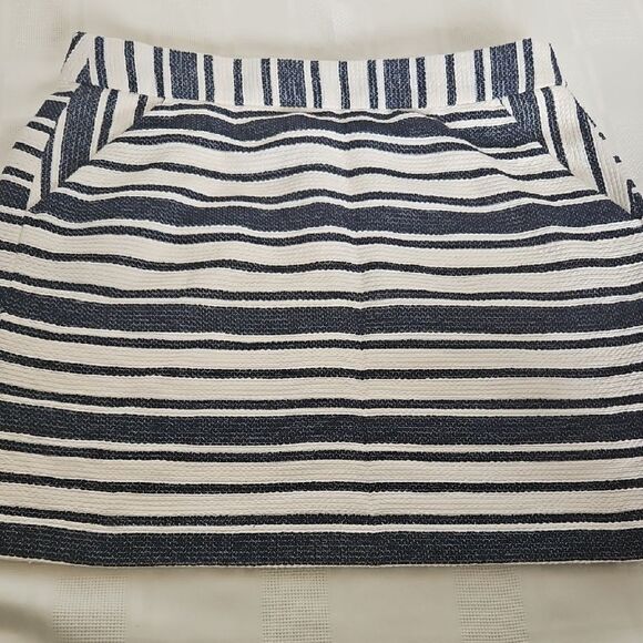Banana Republic Navy Blue and White A-Line Mini Skirt - Picture 14 of 16